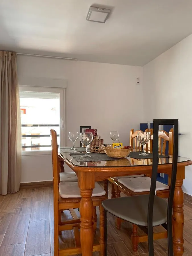 בית נופש מונאצ'יל Casa Rural Los Abuelos